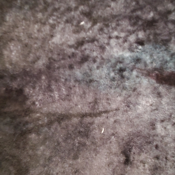 **FREE with any purchase!** IT Blanket - Picture 3 of 5